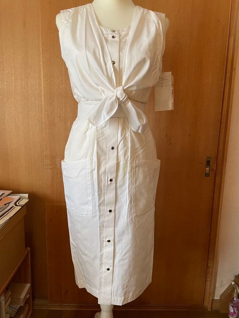 ティエリーミュグレー ワンピース 新品未使用