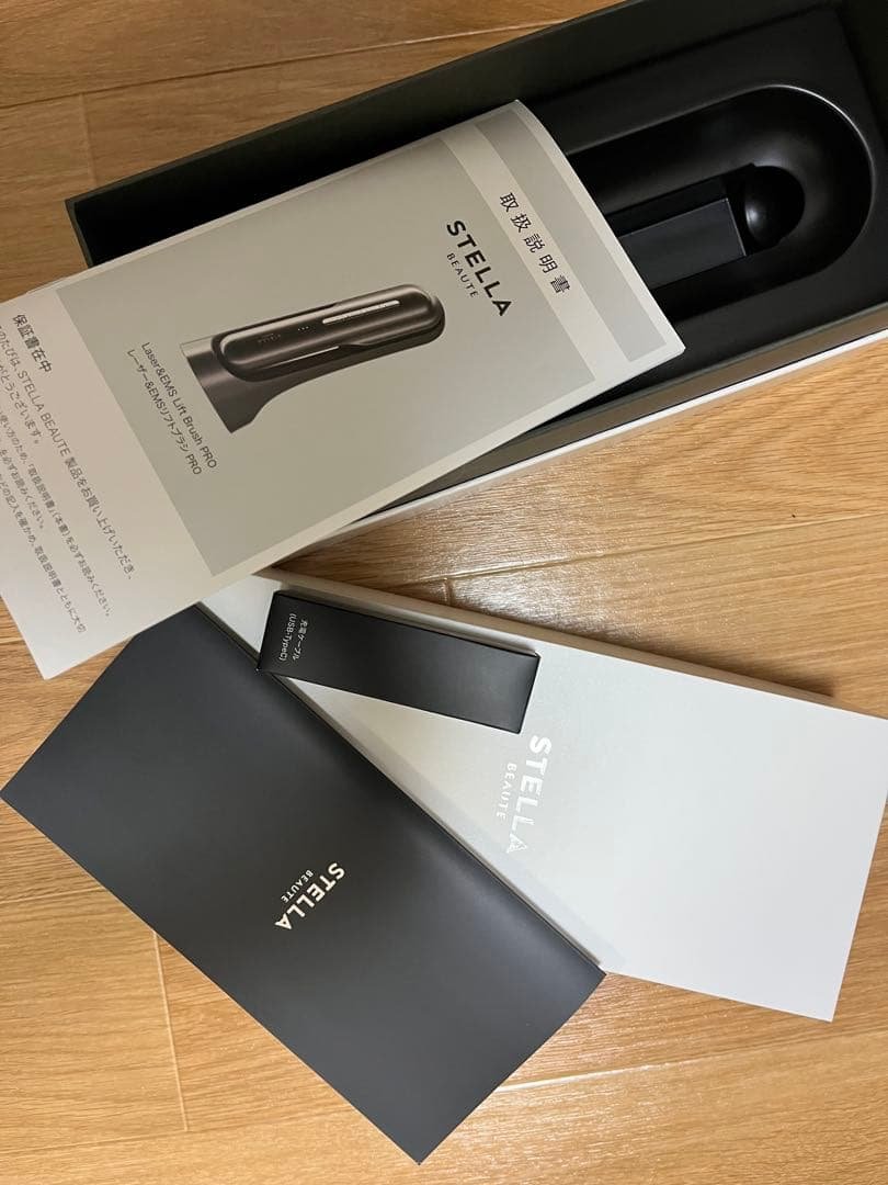 STELLA 美顔器 ブラック