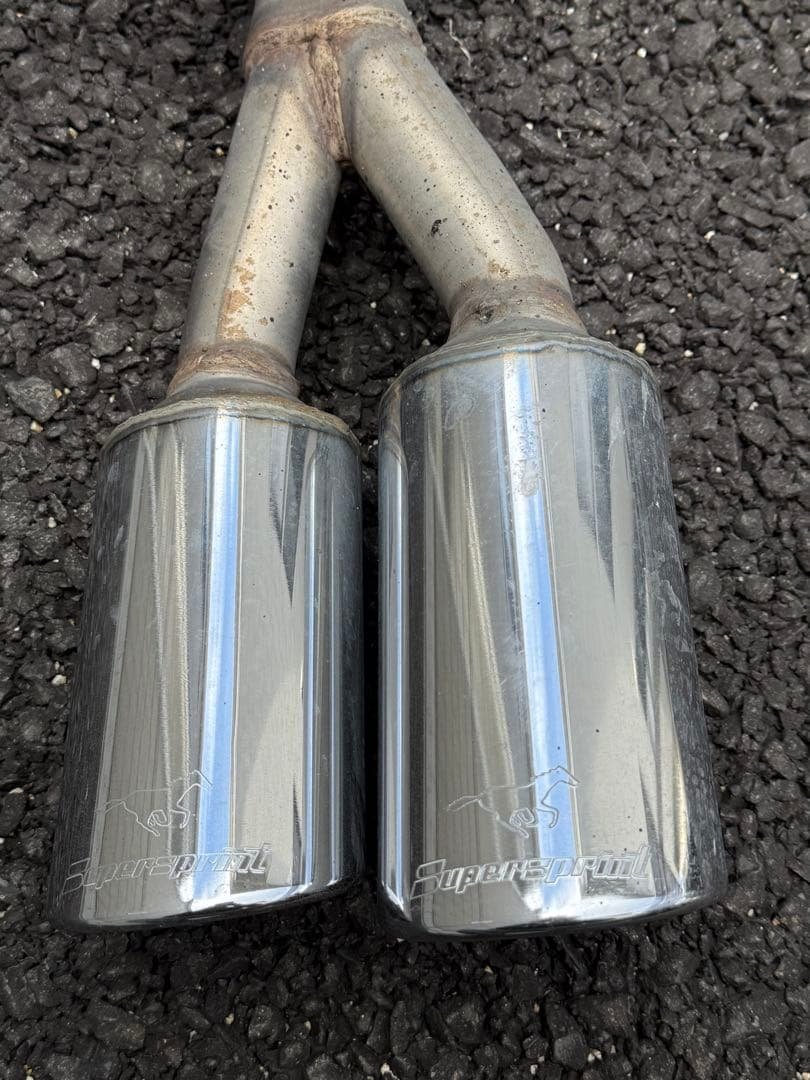 ZVW40、41 プリウスα ワンオフ？リアストレートマフラー