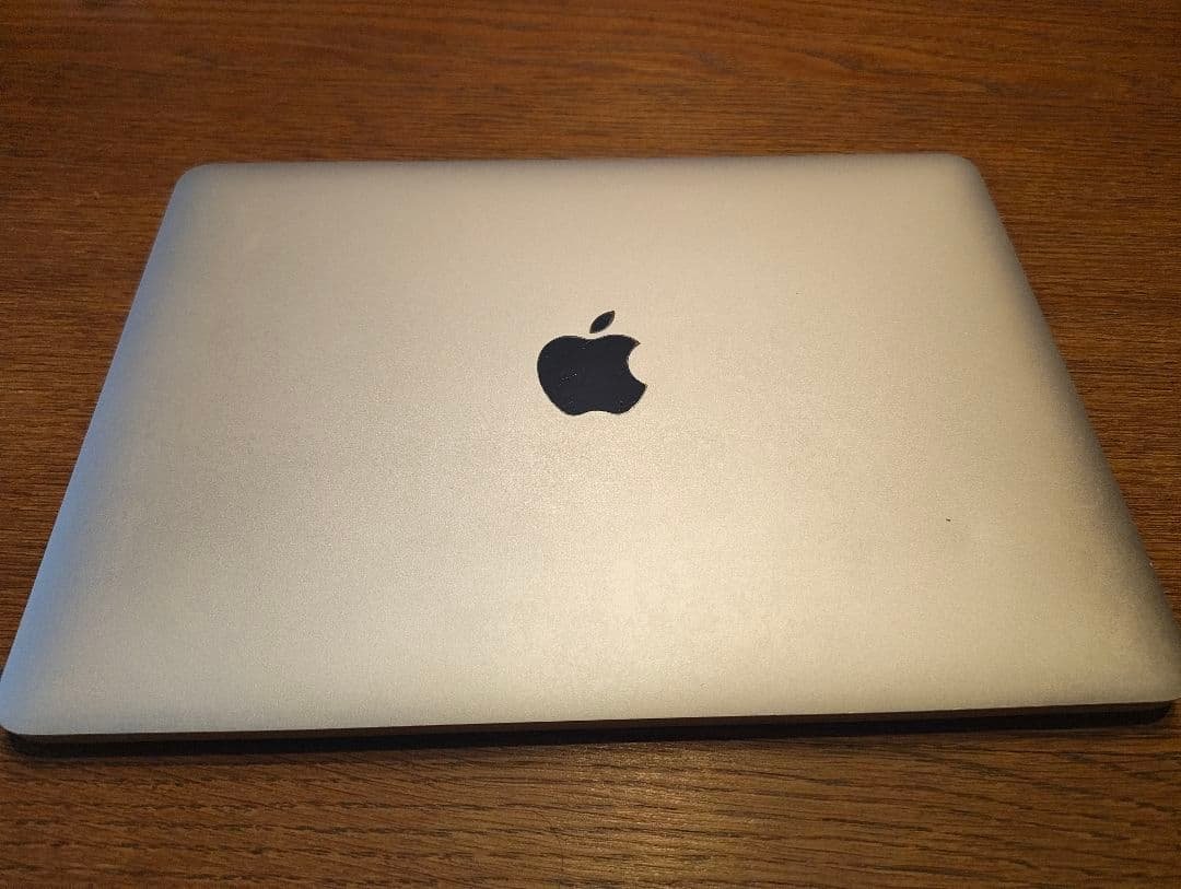 たるっぴ　MacBook2017 12インチ 8G 256GB