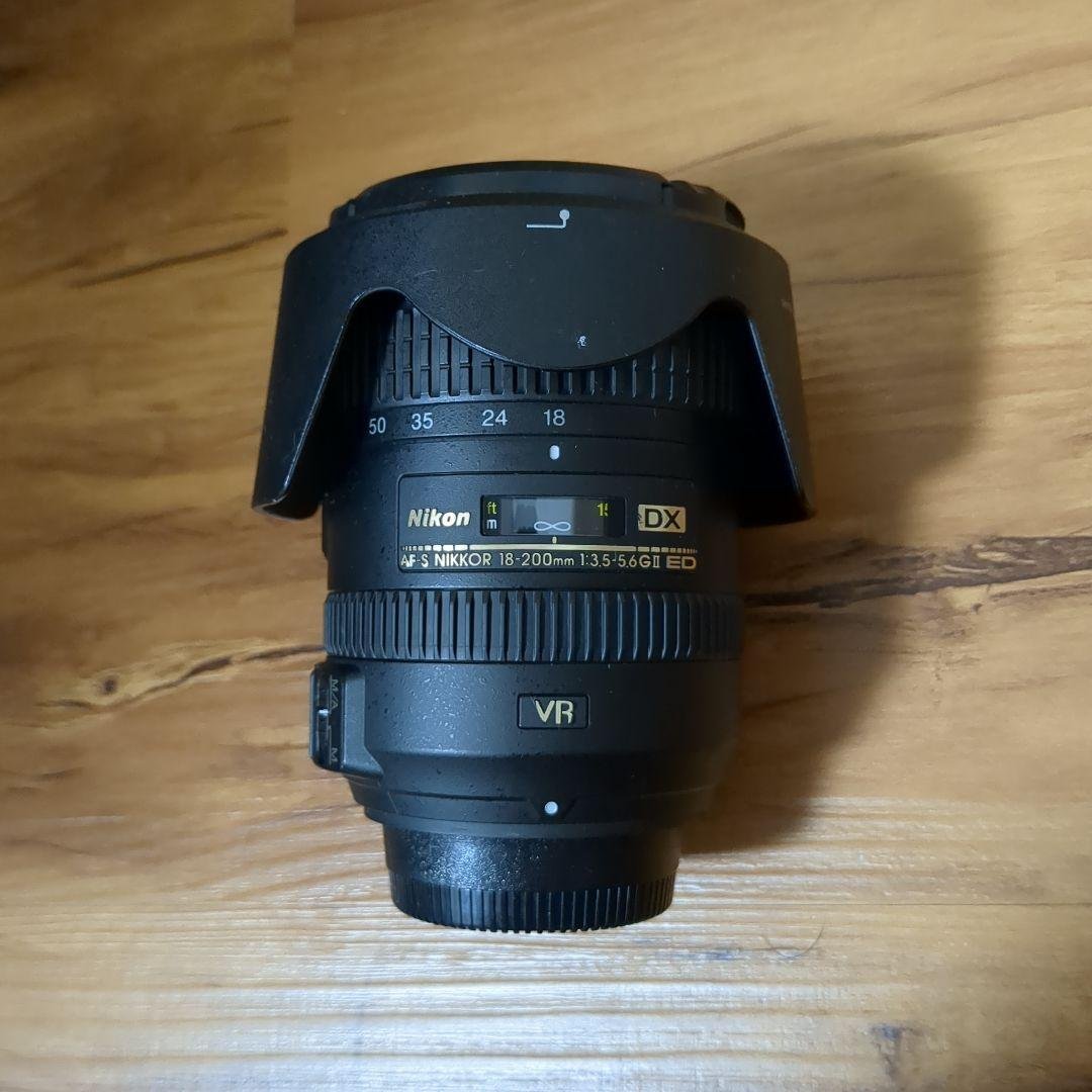Nikon 18-200mm f/3.5-5.6G II ED 美品
