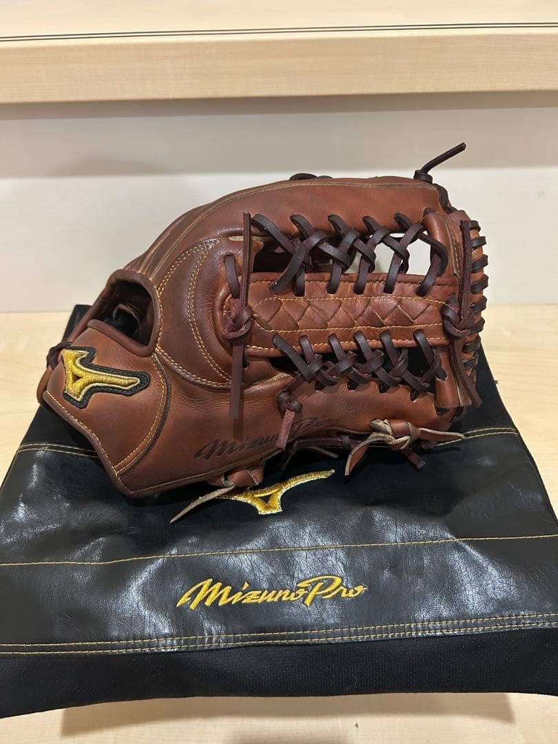 し*歳様 硬式グローブ　ミズノプロ