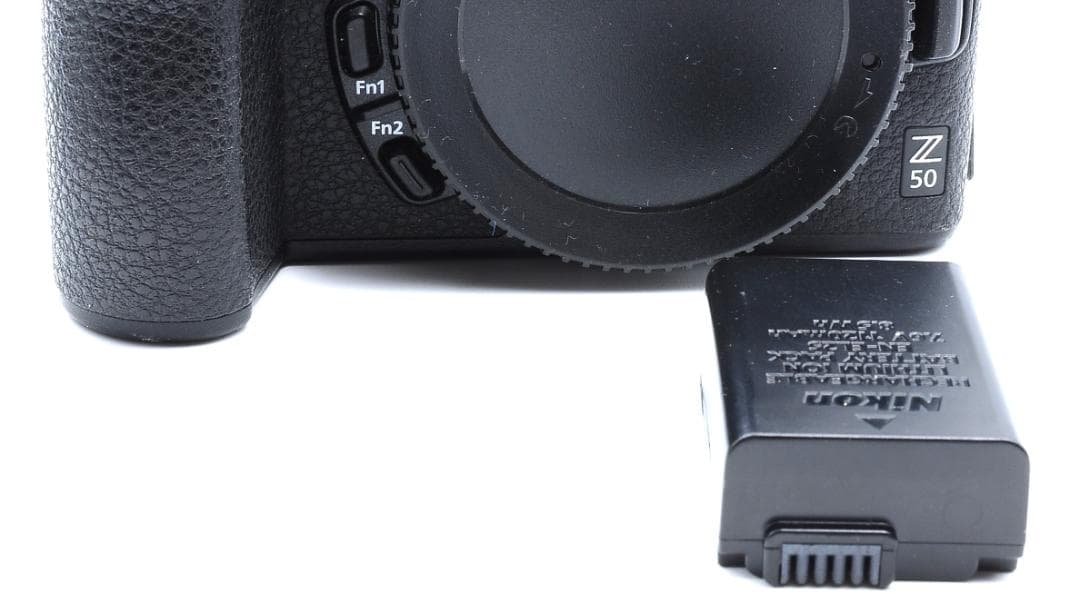 Nikon Z50ボディ 美品　純正バッテリー、64Gカード付き