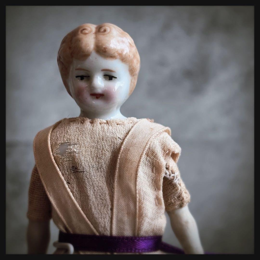 アンティーク 小さなブロンド　チャイナヘッドドール　 ビスクドール