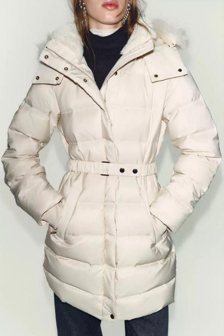 撥水加工入りウィンドブレーカーフード付きダウン ジャケット　ZARA 新品　L