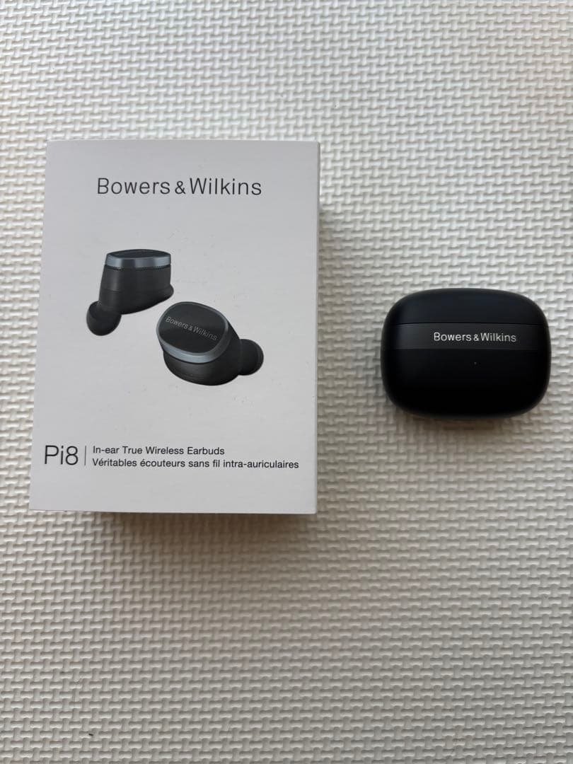 Bowers & Wilkins Pi8 イヤホン　ブラック