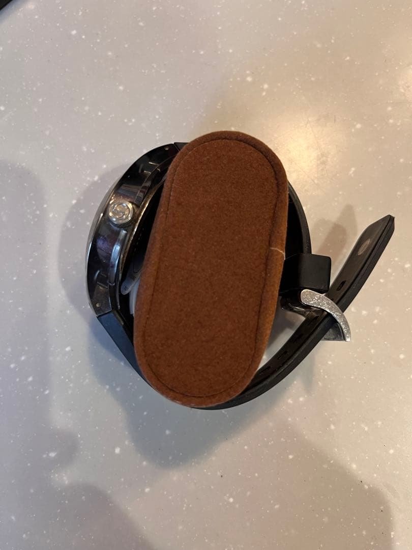 GUCCI シンク　クオーツ メンズ 腕時計