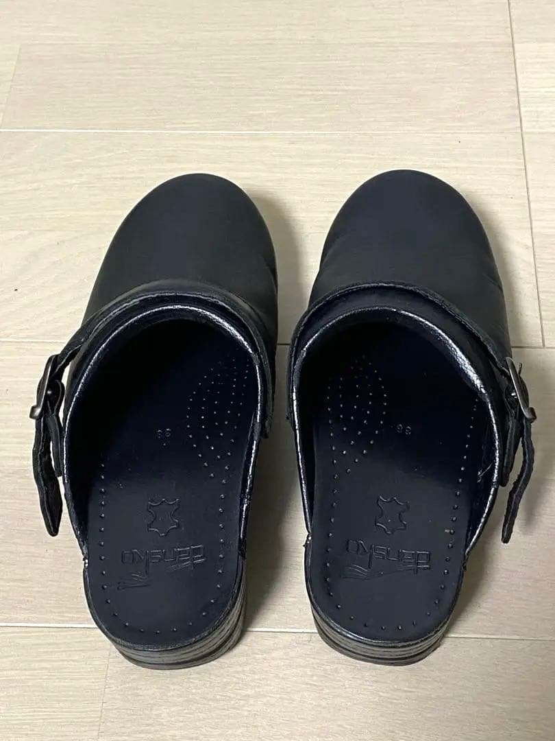 ダンスコ　本革オイルドレザー　クロッグ　サボスリッポンサンダル　黒　36