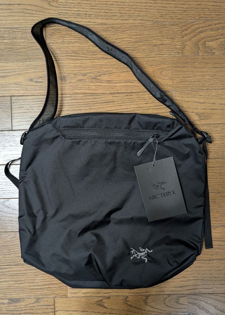 アークテリクス HELIAD 12L TOTE 未使用タグ付き ヒリアド12