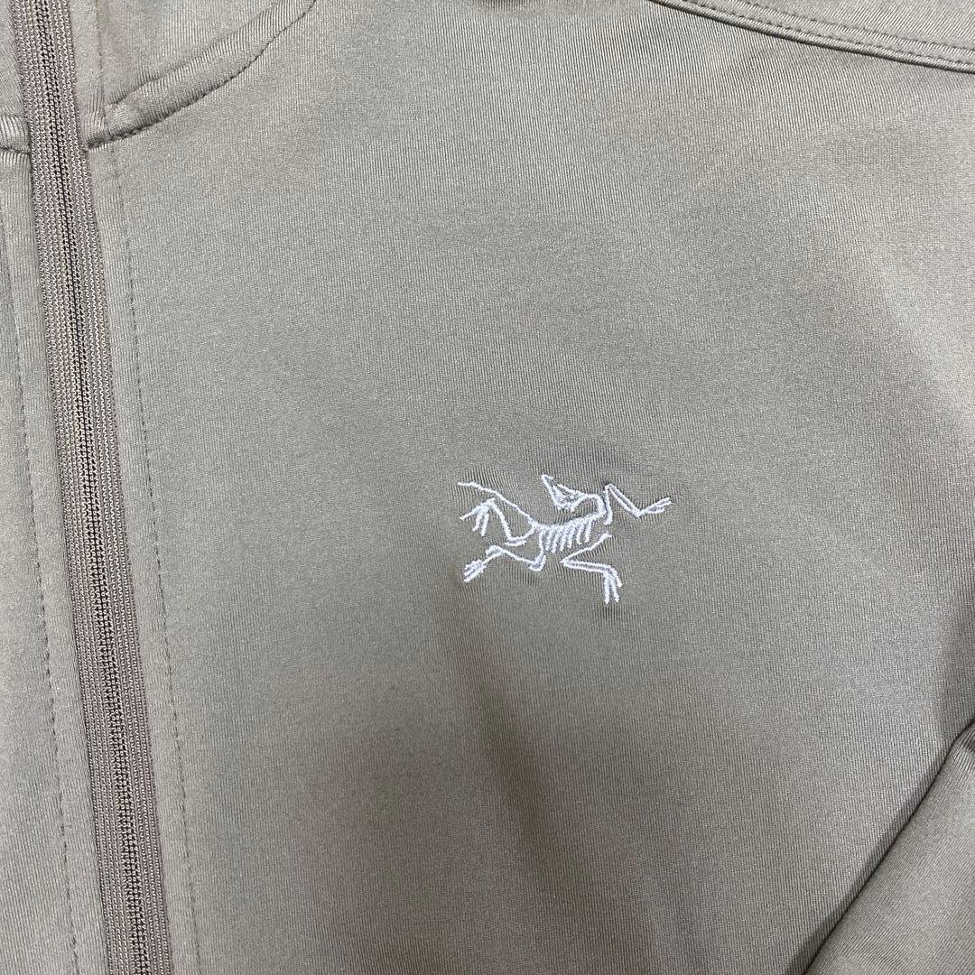 【美品】アークテリクス/カイヤナイトライトウェイトフーディ　ForageサイズM