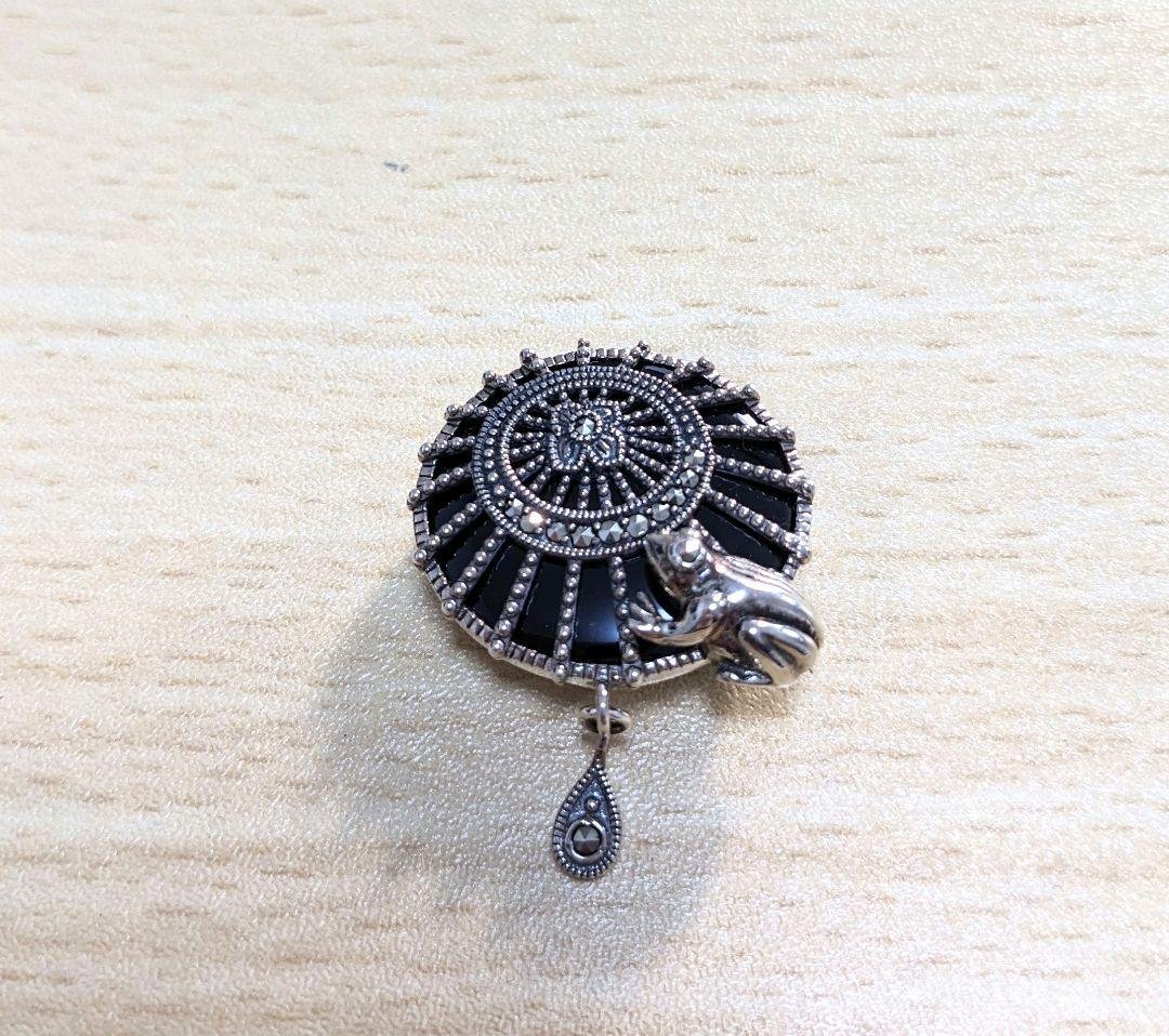 碌山　SVオニキスカエルブローチ　ペンダントトップ　　SV925　未使用