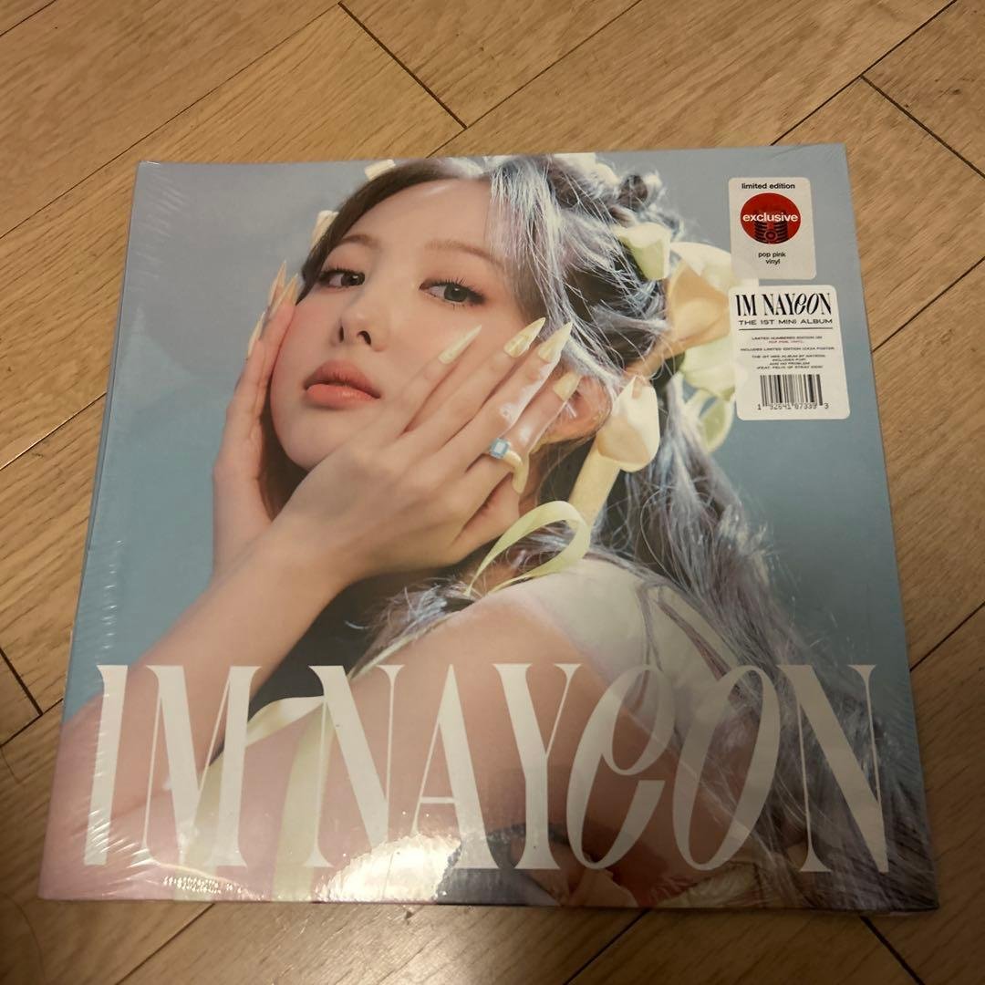 TWICE ナヨン　target I’m nayeon アメリカ　レコード
