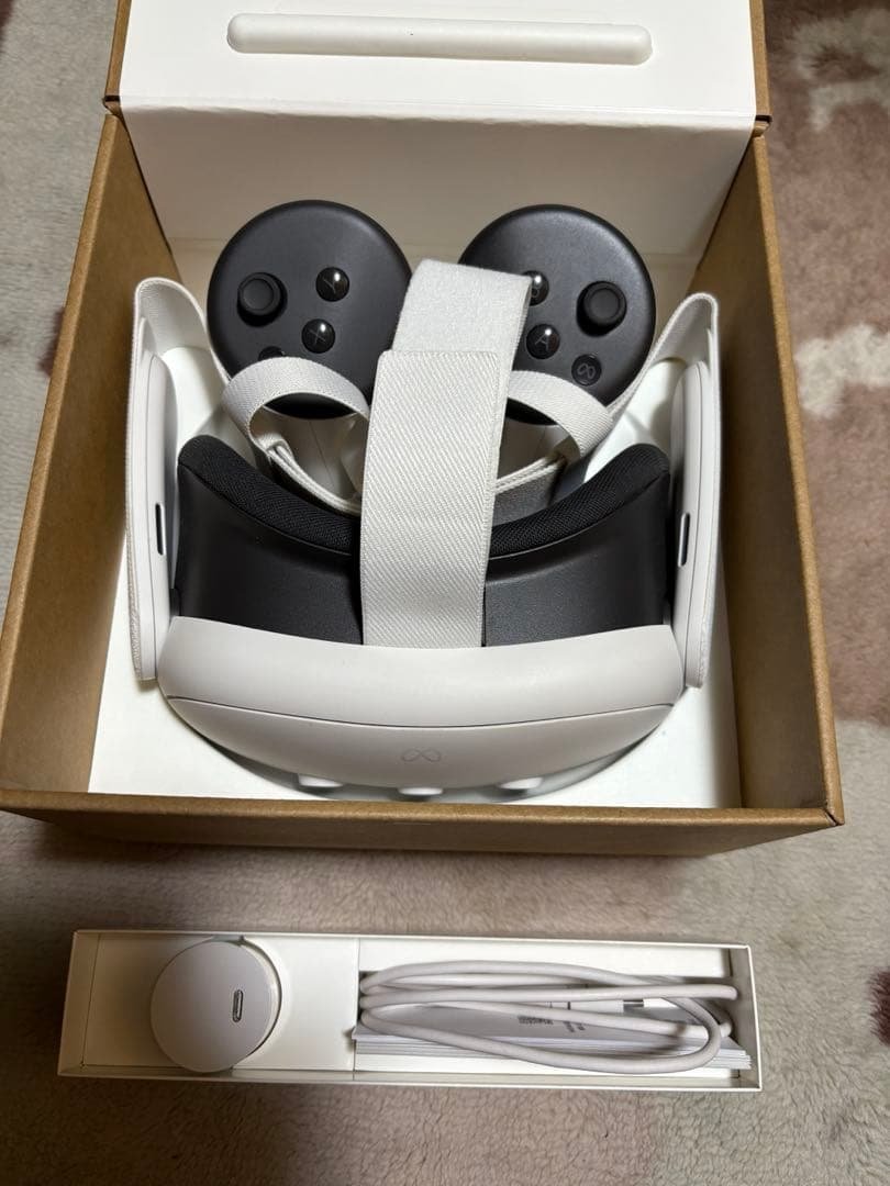 その他  Quest3 512GB tomochin