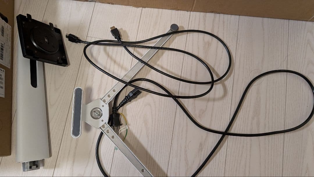BenQ MOBIUZ EX271Q　27インチ大画面ディスプレイ
