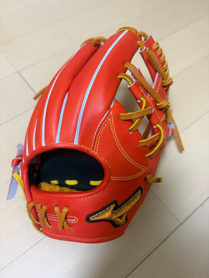 m*a様 ミズノプロ 硬式 内野 オーダー グラブ hagaジャパン 型付け済み