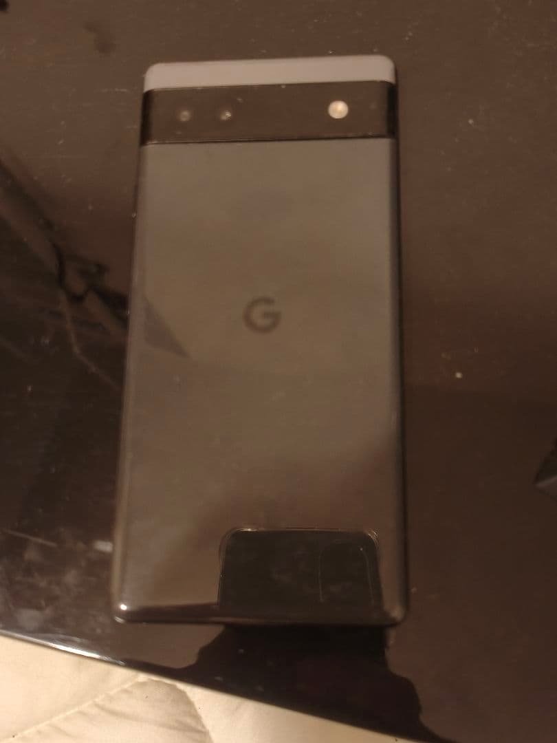 Google Pixel 6a 本体 画面ひび割れあり