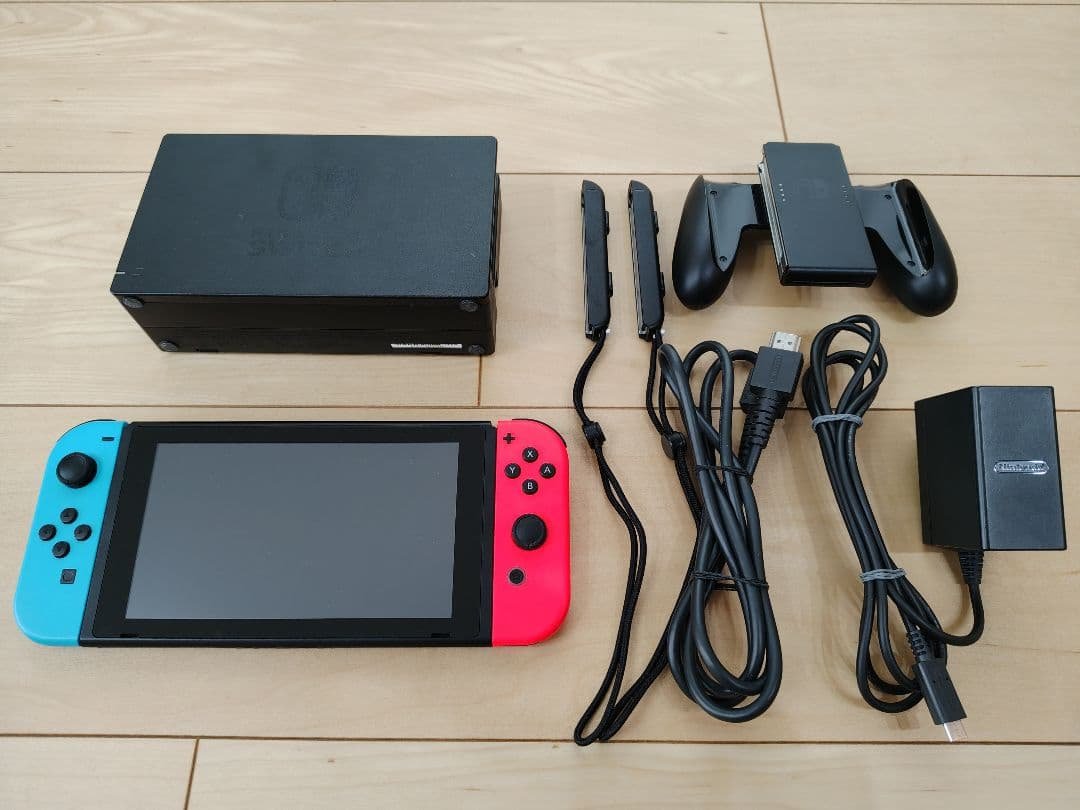 Nintendo Switch 本体・付属品完備 ※箱無し
