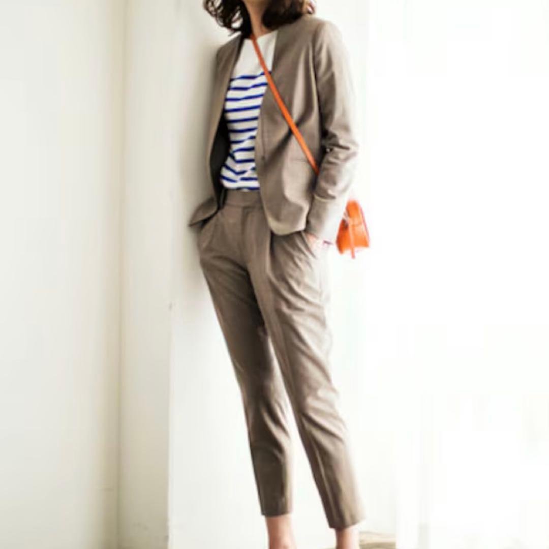 美品✨グリーンレーベルリラクシング カチリラ パンツスーツ 茶 38