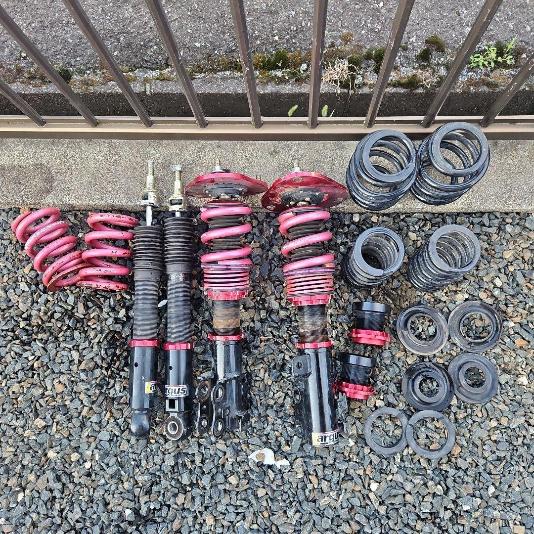 カローラスポーツ　ラルグス　スペックD　車高調