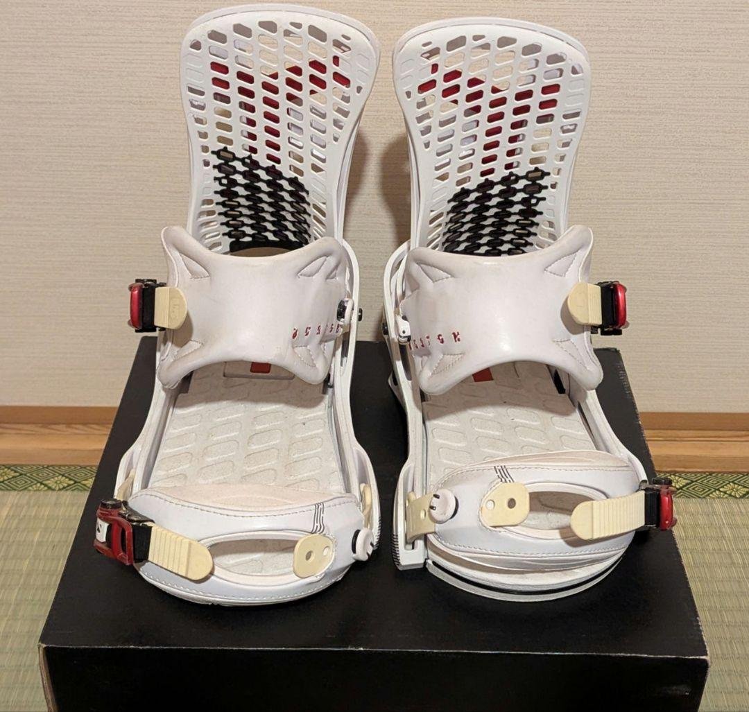 Burton GENESIS 2013 スノーボード ビンディング ホワイト