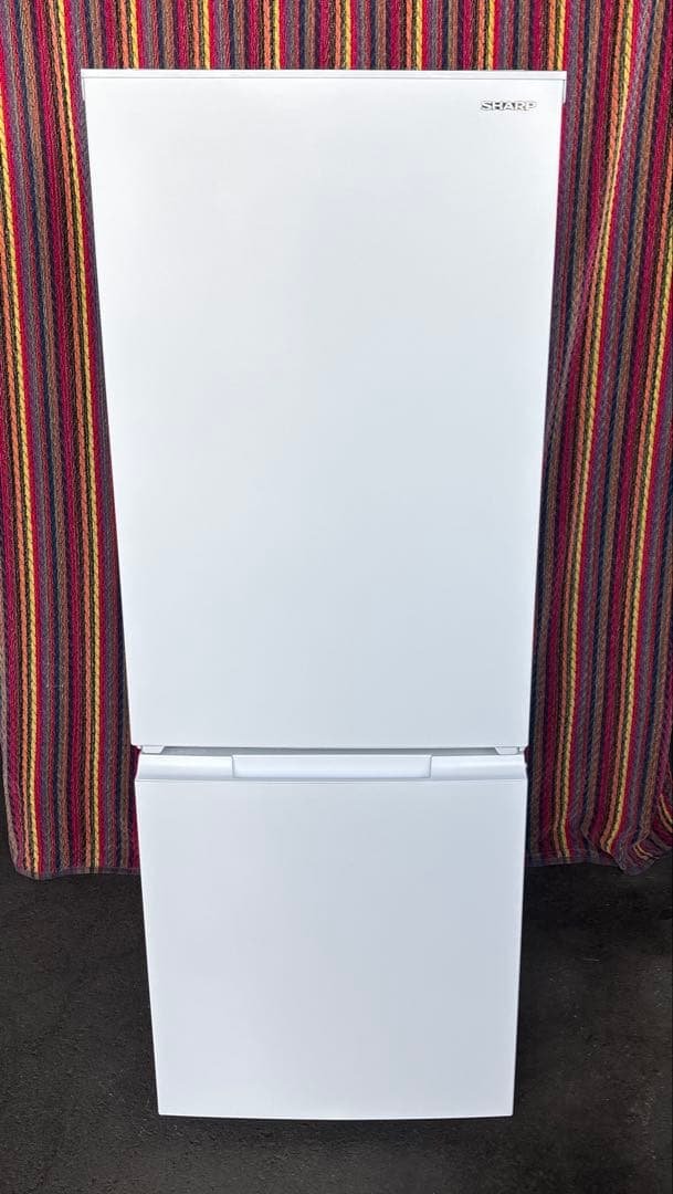 シャープ中古冷凍冷蔵庫179L2022年製 形名SJ-D18J-W