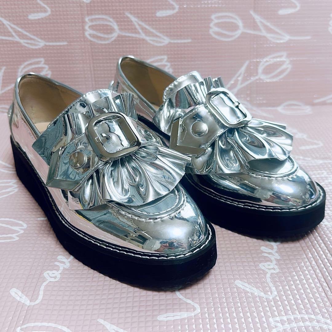 週末限定値下げHOUGA day and night loaferシルバー 1