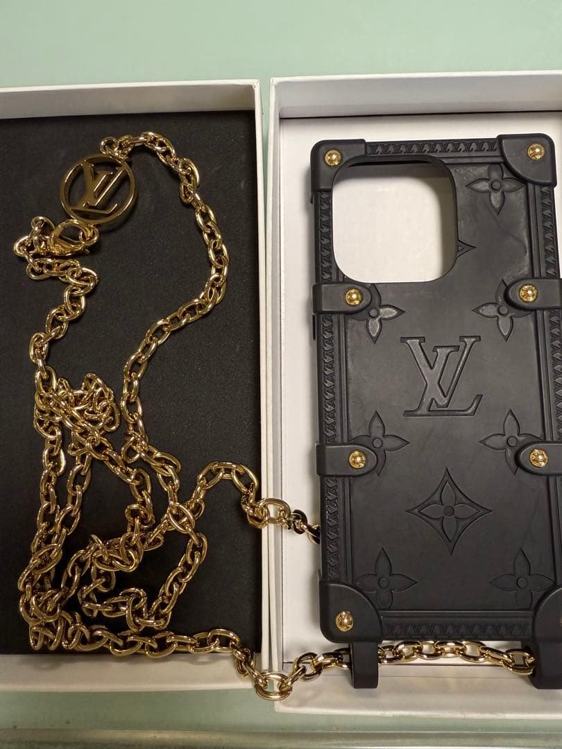 スマホアクセサリー LOUIS VUITTON iPhone14pro