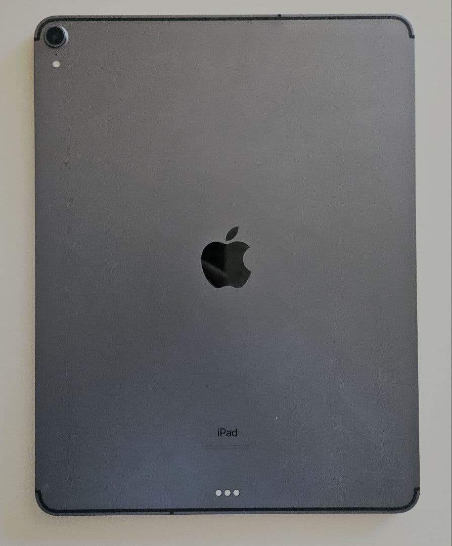 iPad Pro 12.9インチ (第3世代) 64GB SIMフリー【美品】