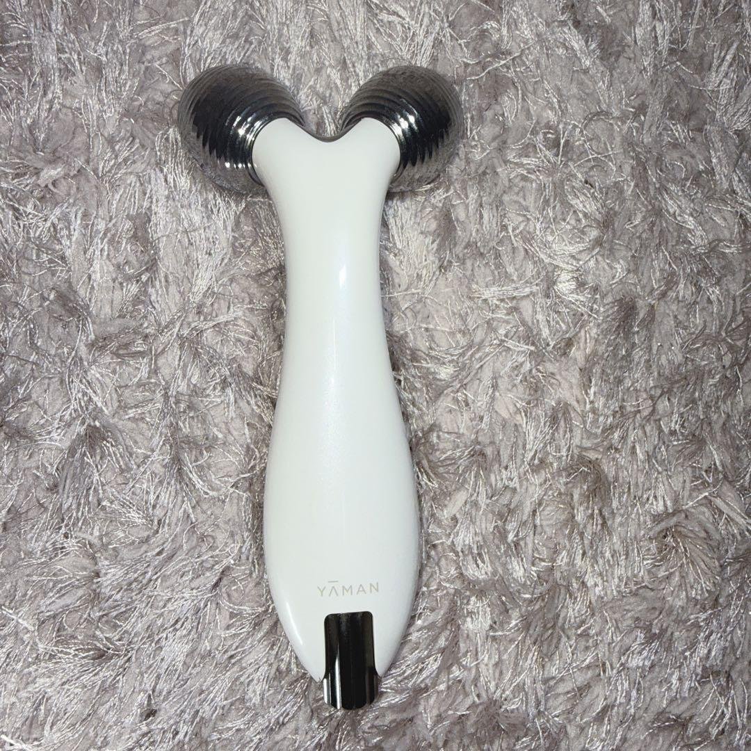 ヤーマン WAVY EMS搭載 美顔ローラー 箱ありEP-15W