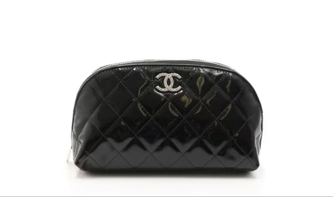 ■シャネル■ 化粧ポーチ エナメル マトラッセ ブラック シルバー金具
