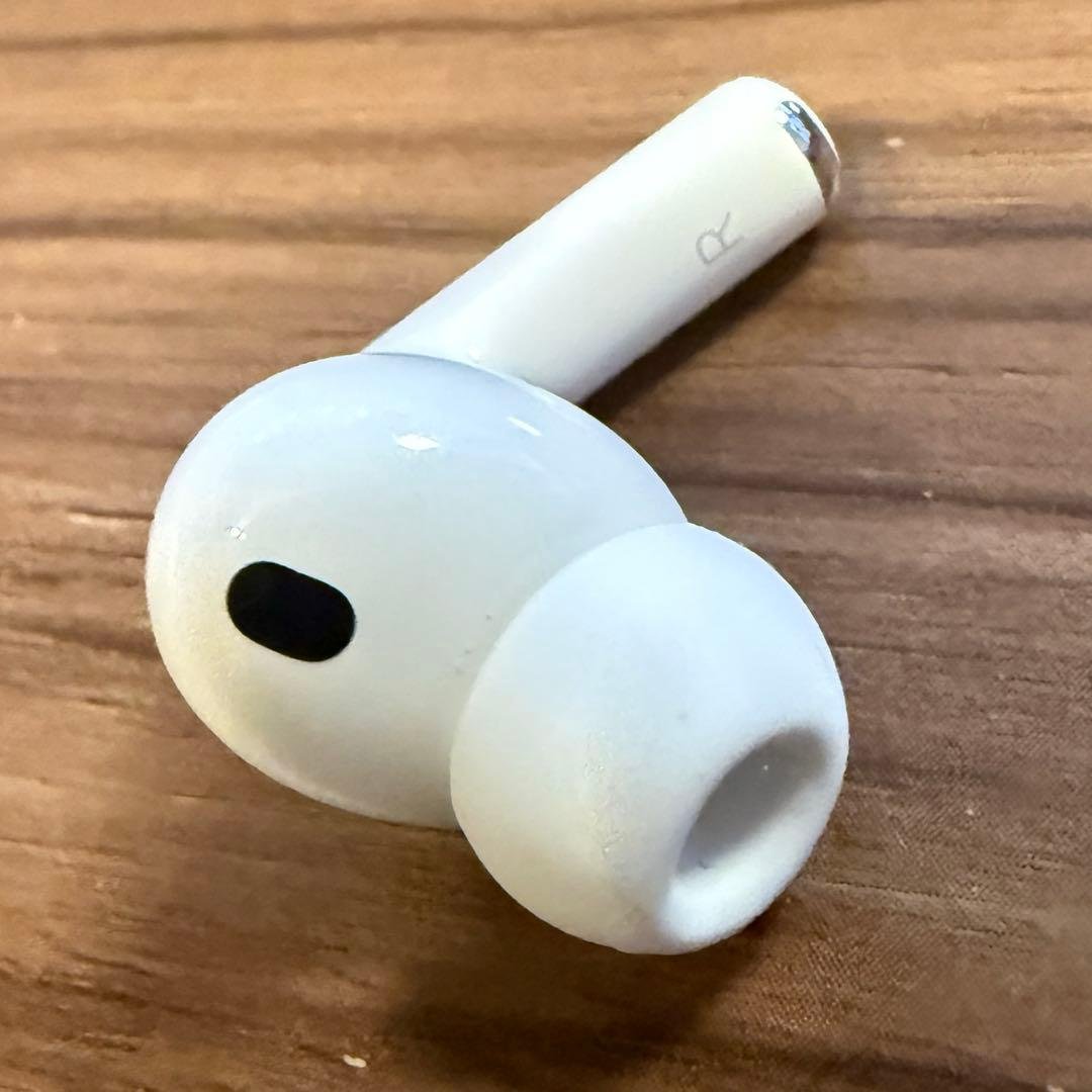 AirPods本体 イヤホンRのみ ノイズキャンセリング