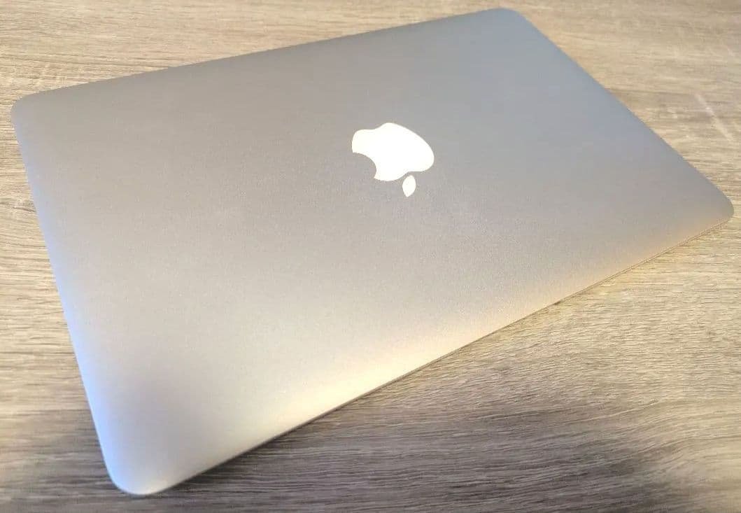【動作良好】MacBook Air 11インチ Early 2015 128GB