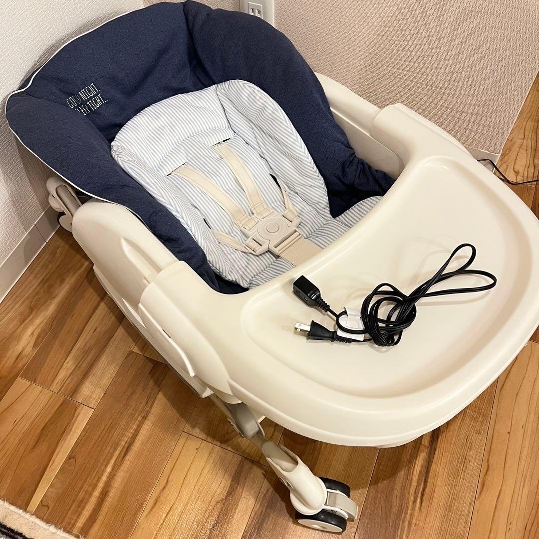 【美品・動作確認済】コンビ 電動 ハイローチェア ネムリラ4キャス AT