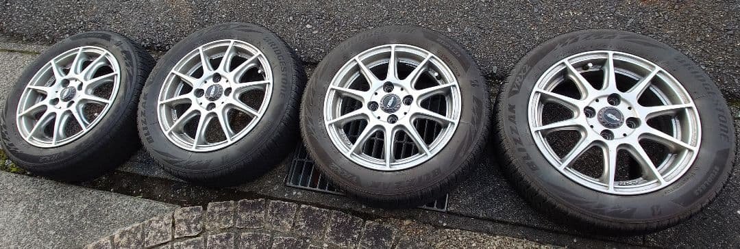 大幅値下げ 送料込み 155/65/14 4本セット BLIZZAK VRX2