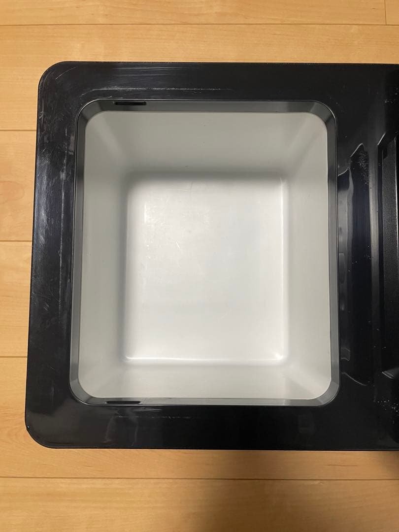 【セール】車載冷蔵庫 9Lポータブル