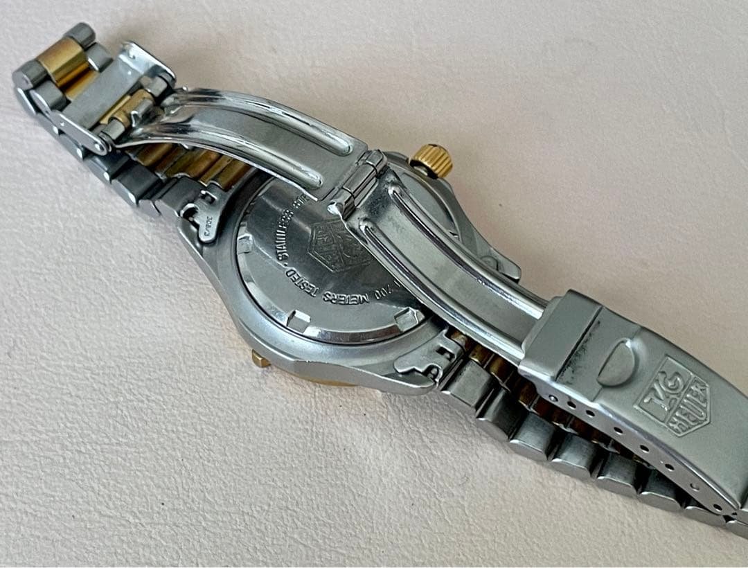 TAG HEUER タグホイヤー 2000 腕時計 964.015