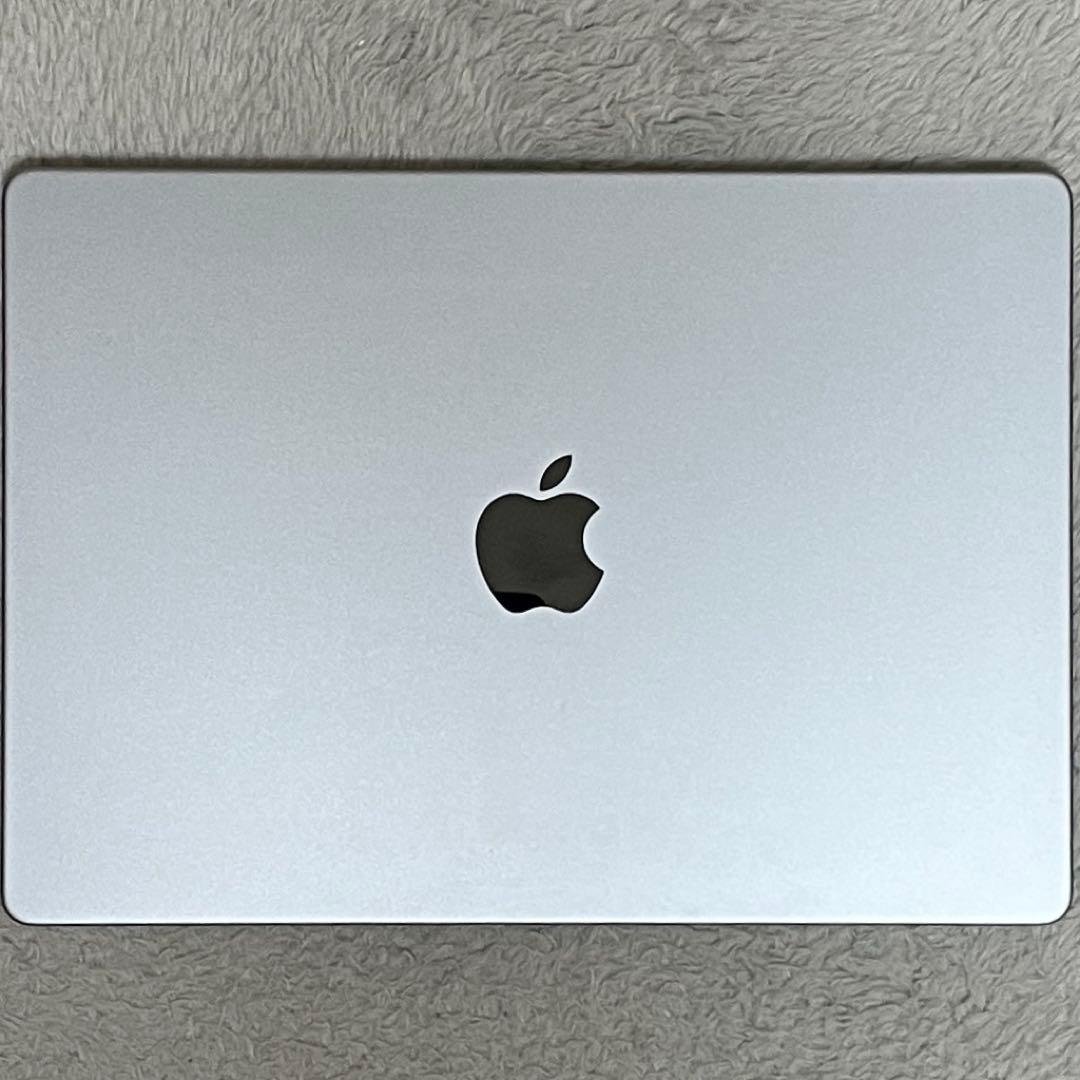 MacBook Pro 2023 M2Pro 14インチ 16GB 難有