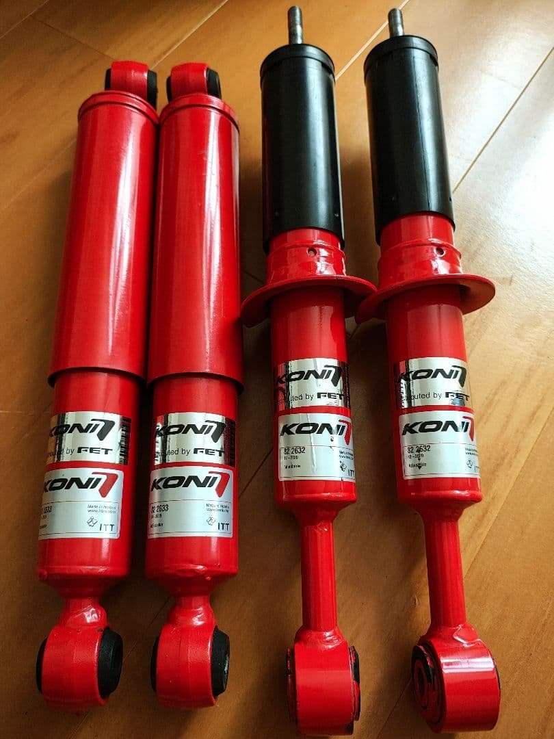 ハイラックス GUN125 ダンパー4本スプリング2本セット