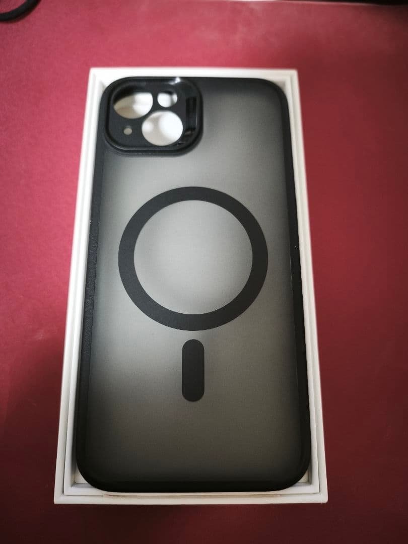 【美品】Apple iPhone 15 Plus 256GB ブラック おまけ付