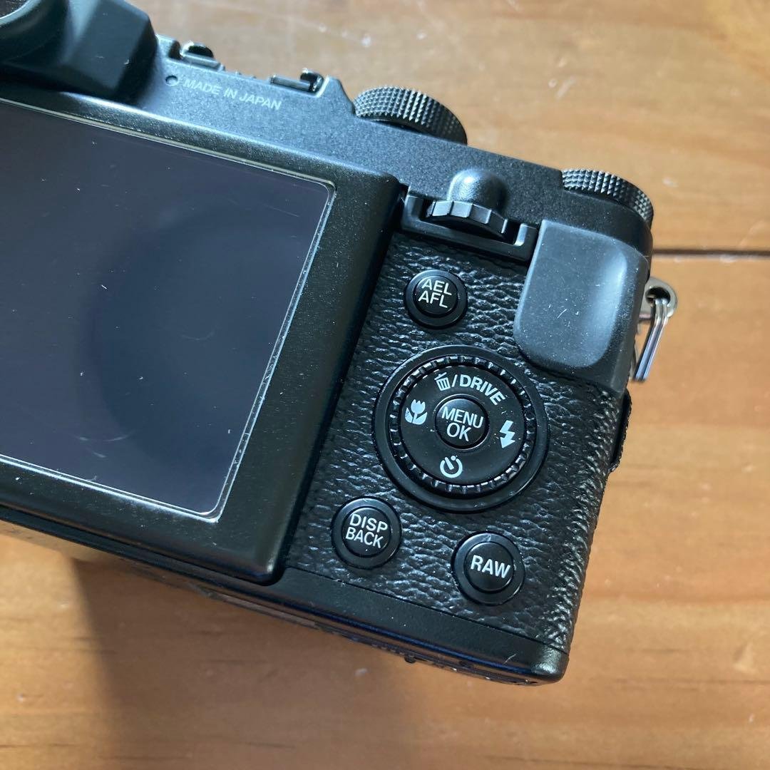【難あり】FUJIFILM X10 デジタルカメラ