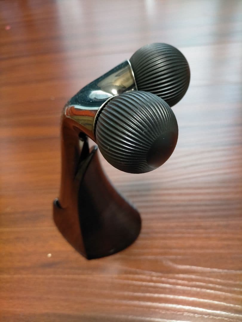 MDNA SKIN オニキスブラック　リファカラット新品未開封　マドンナ