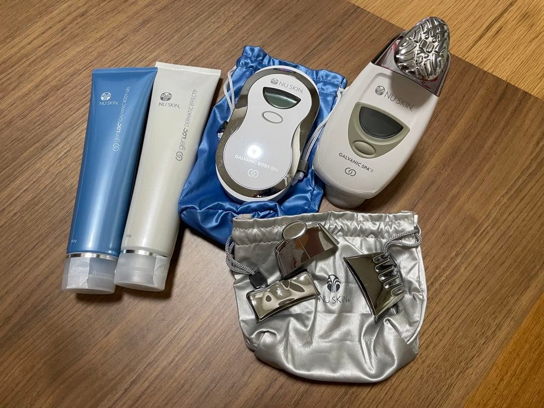 ニュースキン、ガルバニックスパ、ボディスパ（ジェル付き）のセット