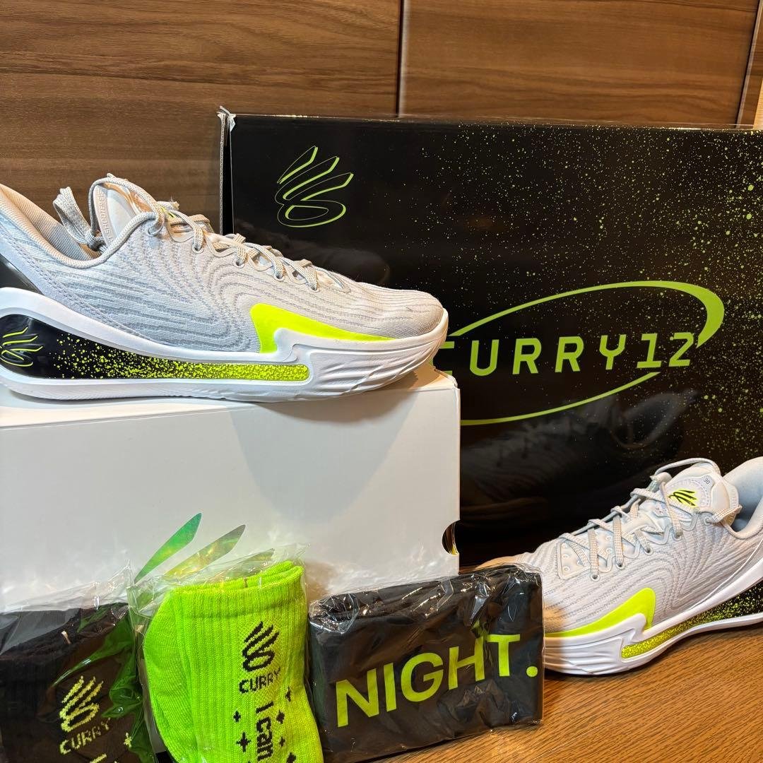 Curry 12 \