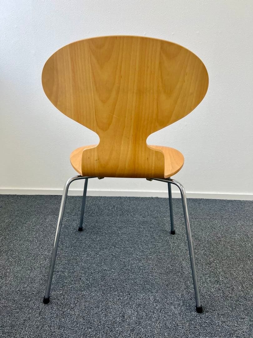 アルネヤコブセン アントチェア1脚【管理番号:D】