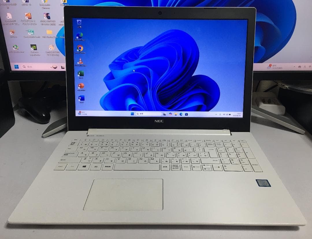 Windowsノート本体 NEC LAVIE NS300/K Windows11