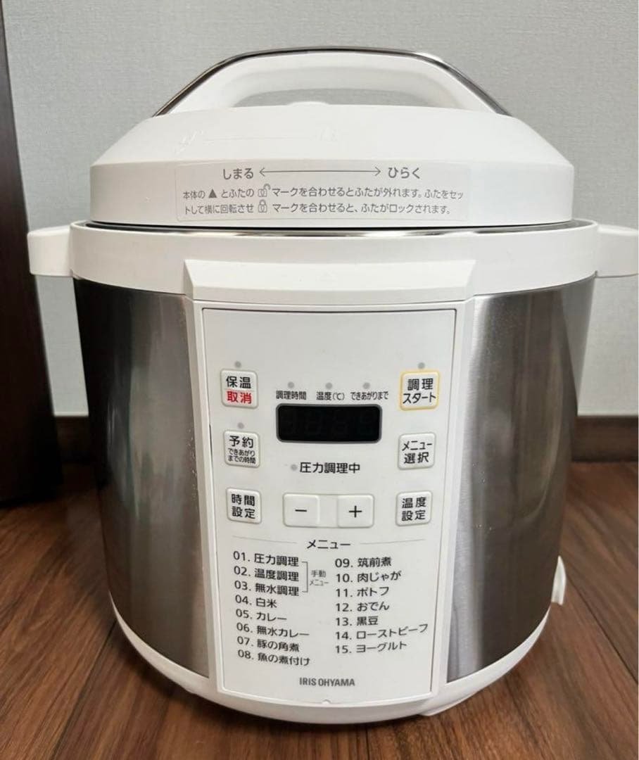 【大容量】電気圧力鍋 PC-EMA-6-W アイリスオーヤマ　説明書付き
