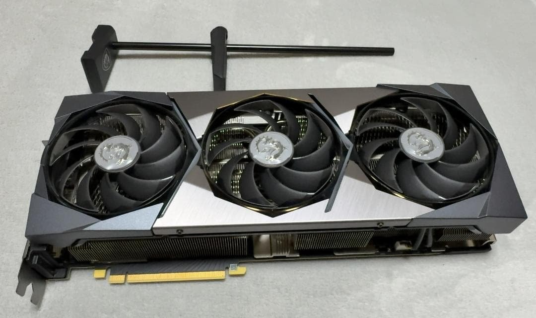 グラフィックボード・グラボ・ビデオカード MSI GeForce RTX 3090 SUPRIM
