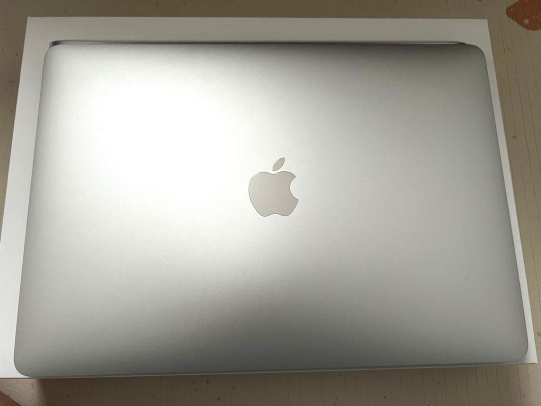 Apple MacBook pro13インチm1 2020（8GB/512GB）