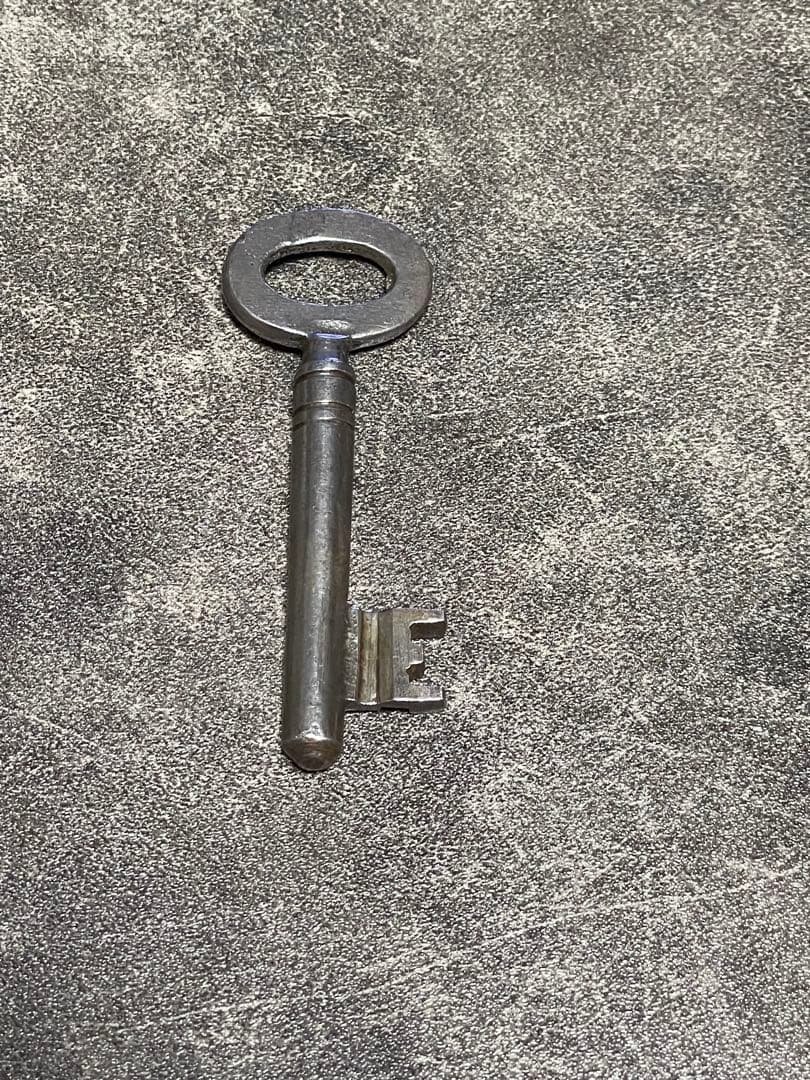 weirdo スパナ　キーリング