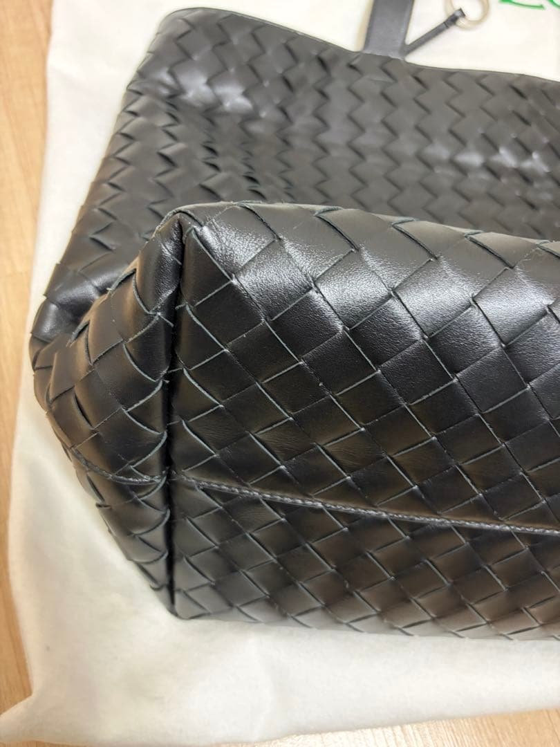 週末のみ価格　美品　Bottega Veneta イントレチャート トートバッグ